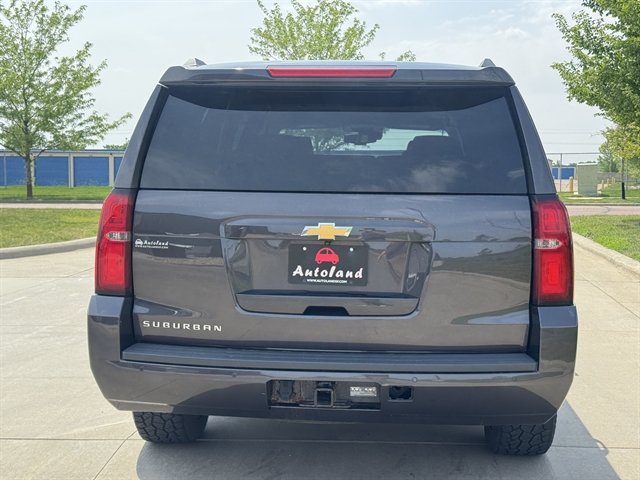 Used 2018 Chevrolet Suburban LT AWD/4WD image 6
