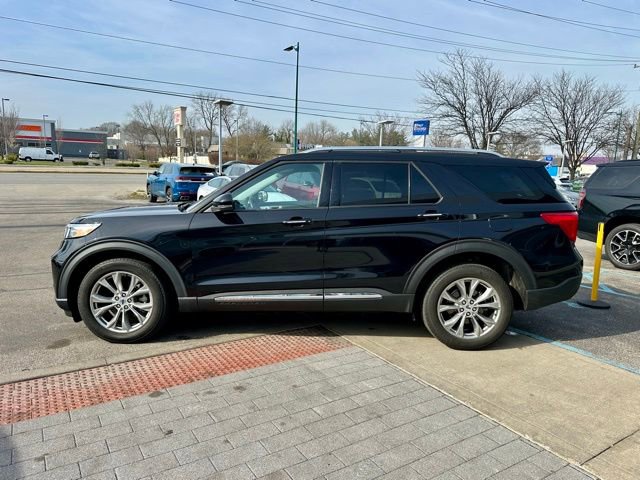 Used 2023 Ford Explorer Limited w/ Limited Technology Package image 4
