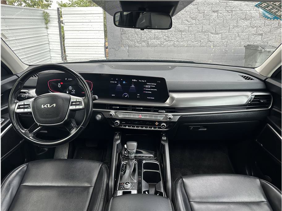 Used 2025 Kia Telluride S AWD/4WD image 19