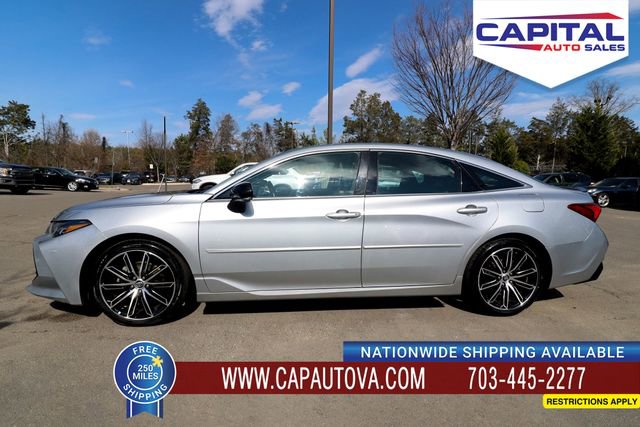 Used 2019 Toyota Avalon XSE w/ All Weather Liner Package image 15