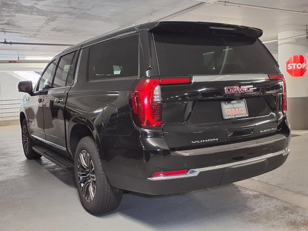 New 2026 GMC Yukon XL Elevation RWD image 10