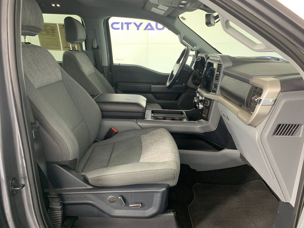 Used 2021 Ford F150 XLT w/ Equipment Group 302A High image 41