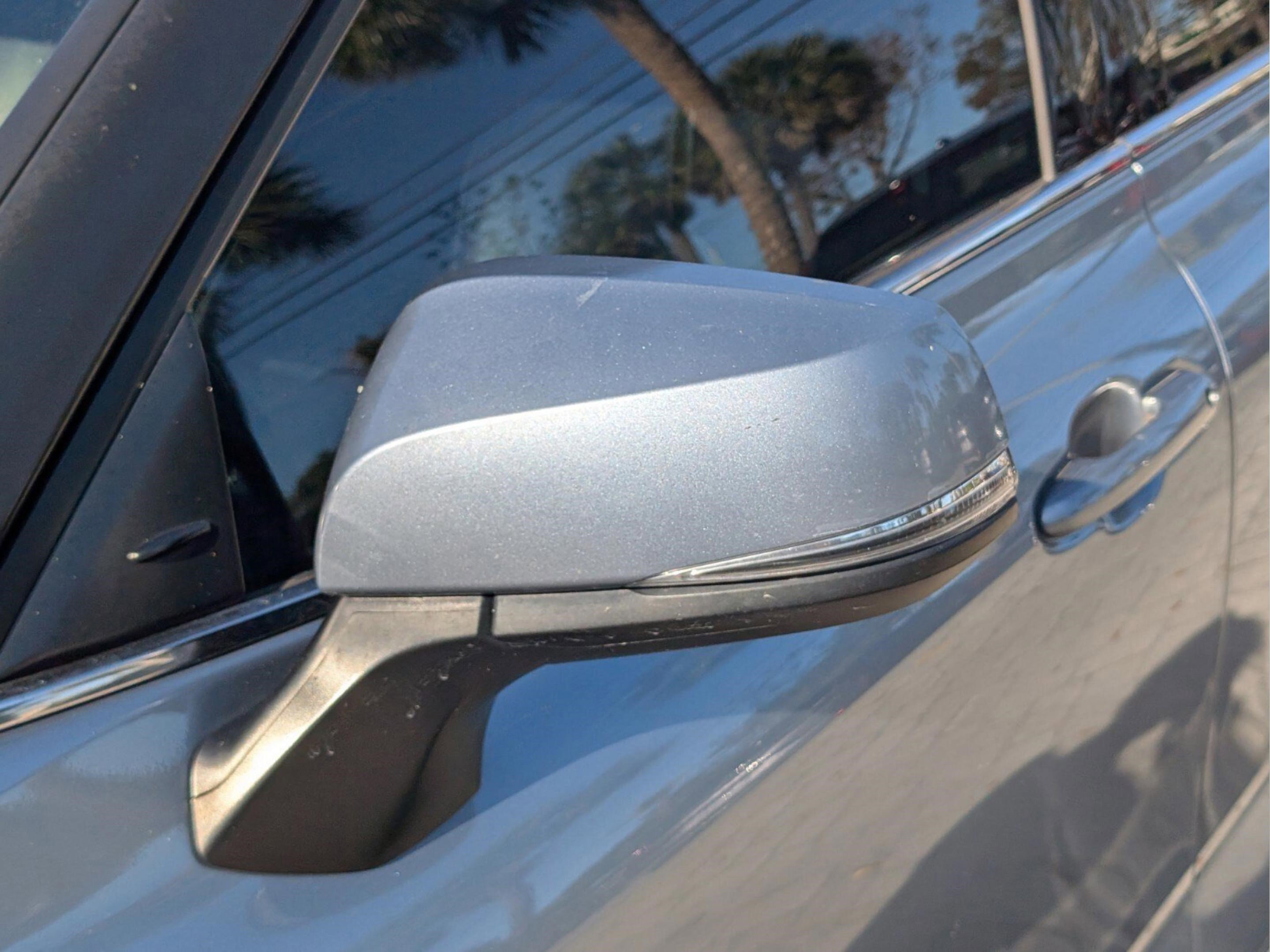 Used 2021 Toyota Highlander XLE FWD image 16
