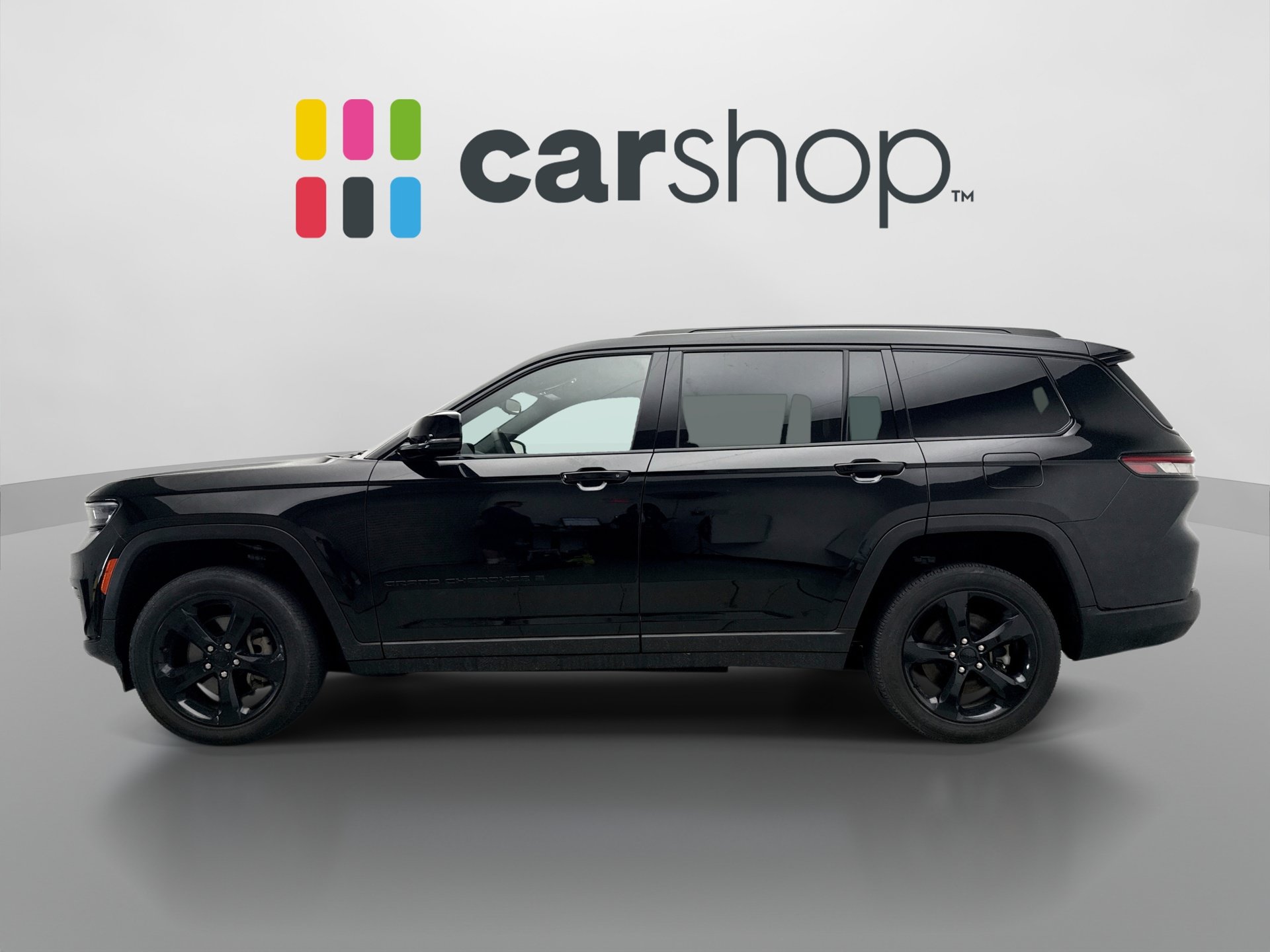 Used 2023 Jeep Grand Cherokee L Laredo AWD/4WD image 2