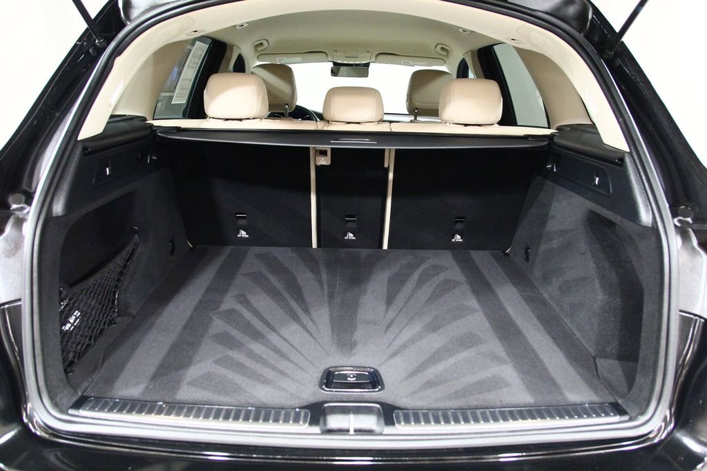 Certified 2022 Mercedes-Benz GLC 300 image 27