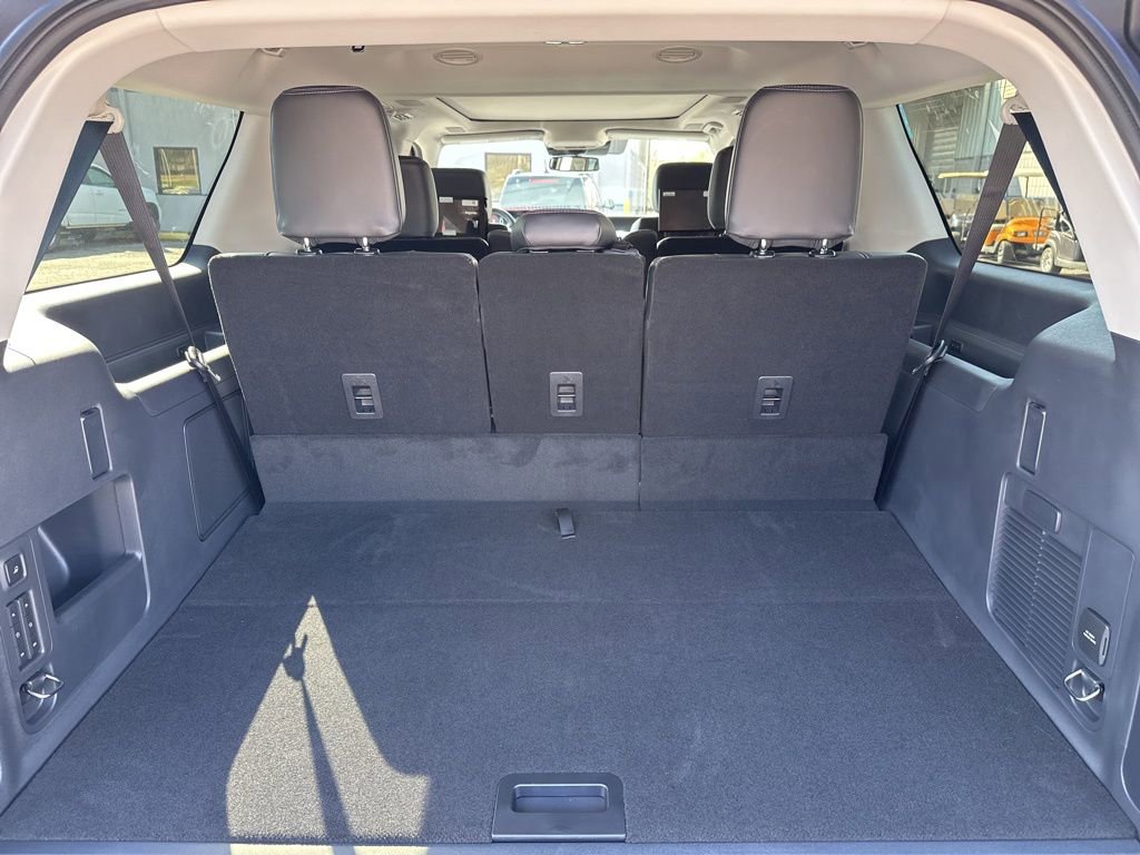 New 2026 Ford Expedition Max Platinum w/ Driver's Package image 17