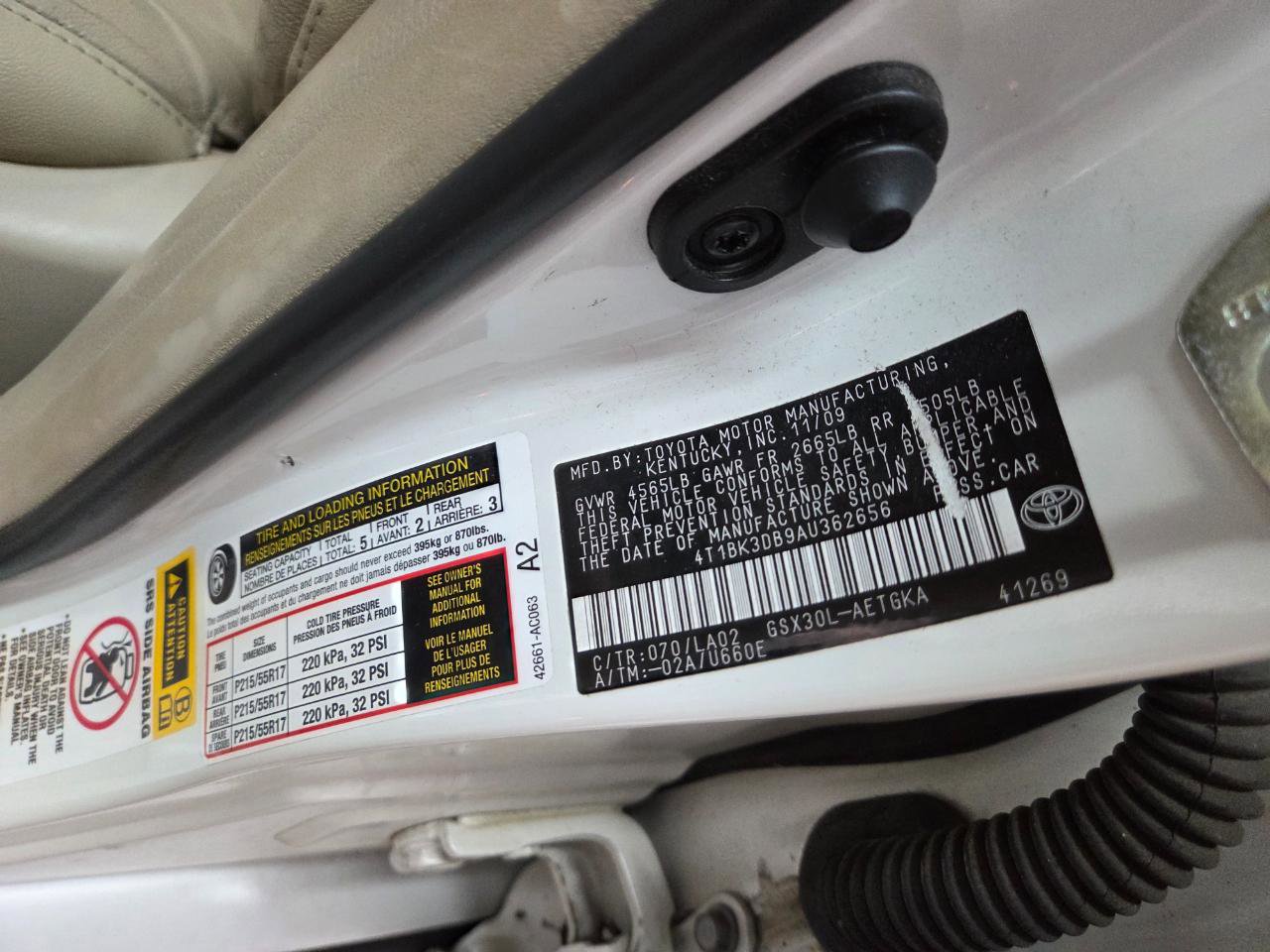 Used 2010 Toyota Avalon XLS FWD image 26