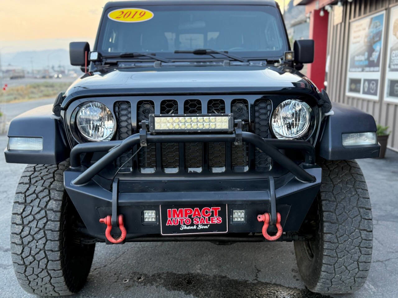 Used 2020 Jeep Gladiator Sport w/ Technology Group image 12