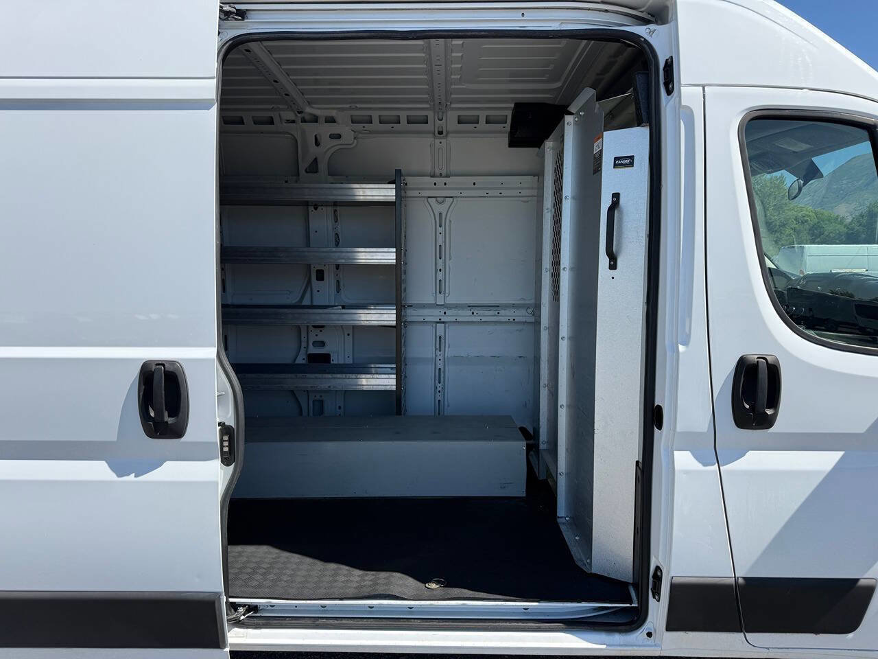 Used 2019 RAM ProMaster 2500 FWD image 24