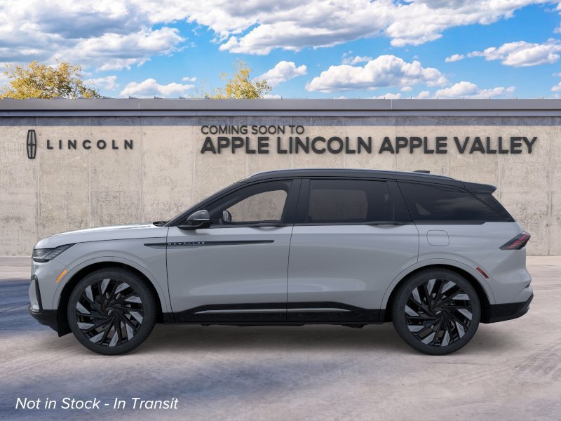 New 2026 Lincoln Nautilus Reserve w/ Jet Appearance Package AWD/4WD image 3