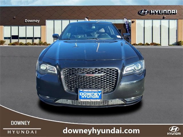 Used 2022 Chrysler 300 S image 2