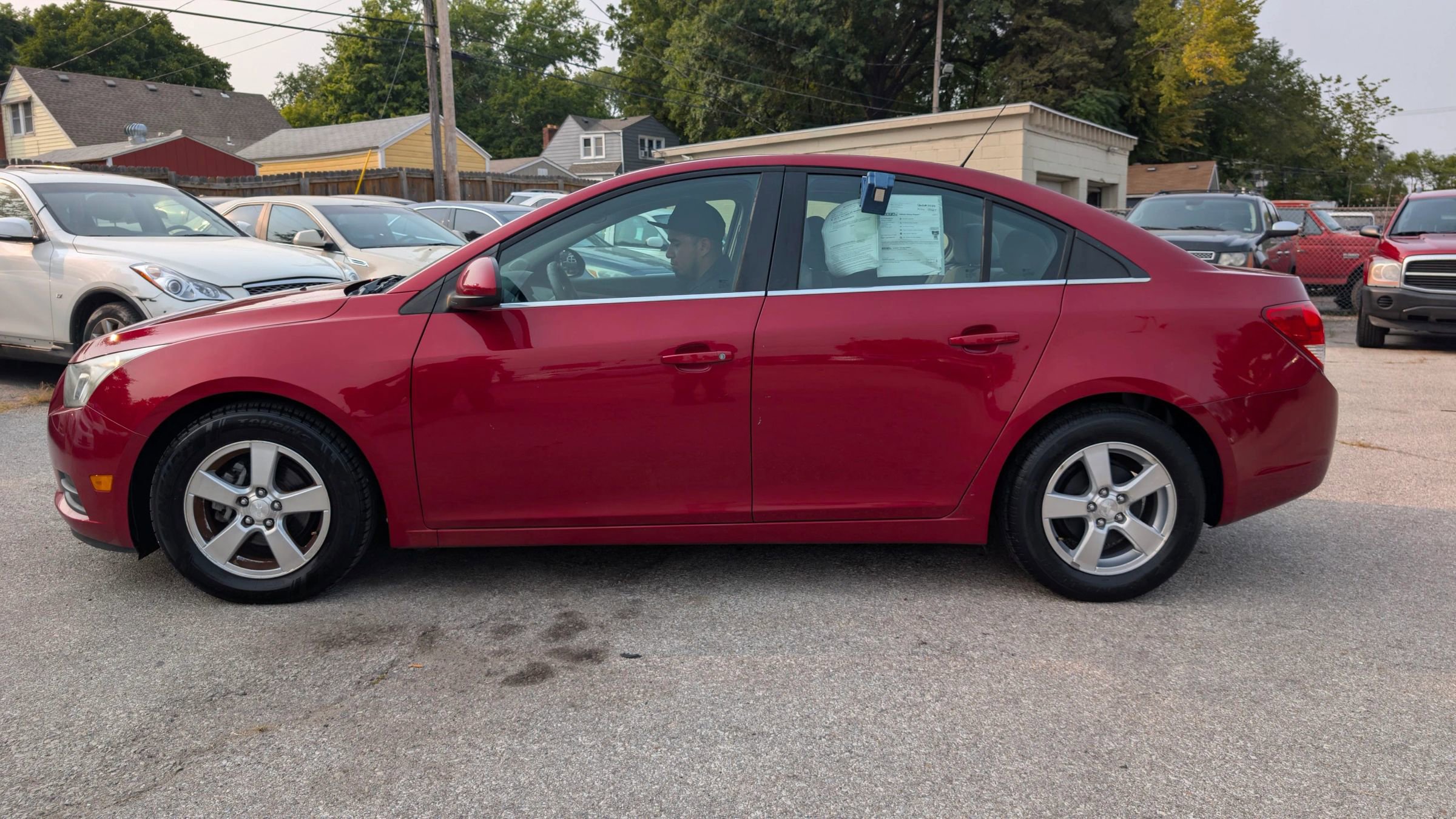 Used 2012 Chevrolet Cruze LT image 4