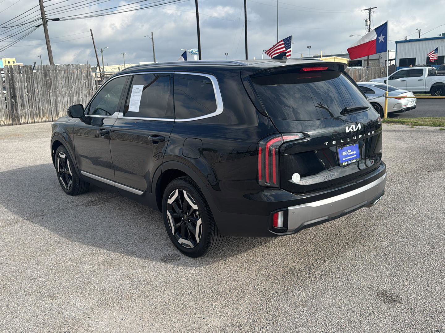 Used 2025 Kia Telluride EX AWD/4WD image 5