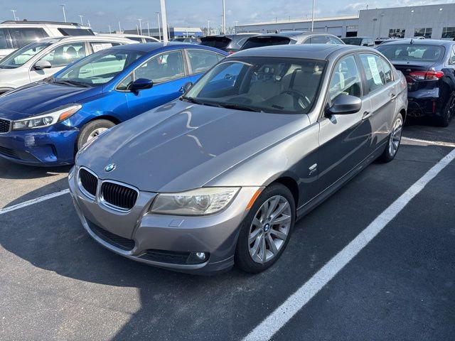 Used 2011 BMW 328i xDrive Sedan image 3