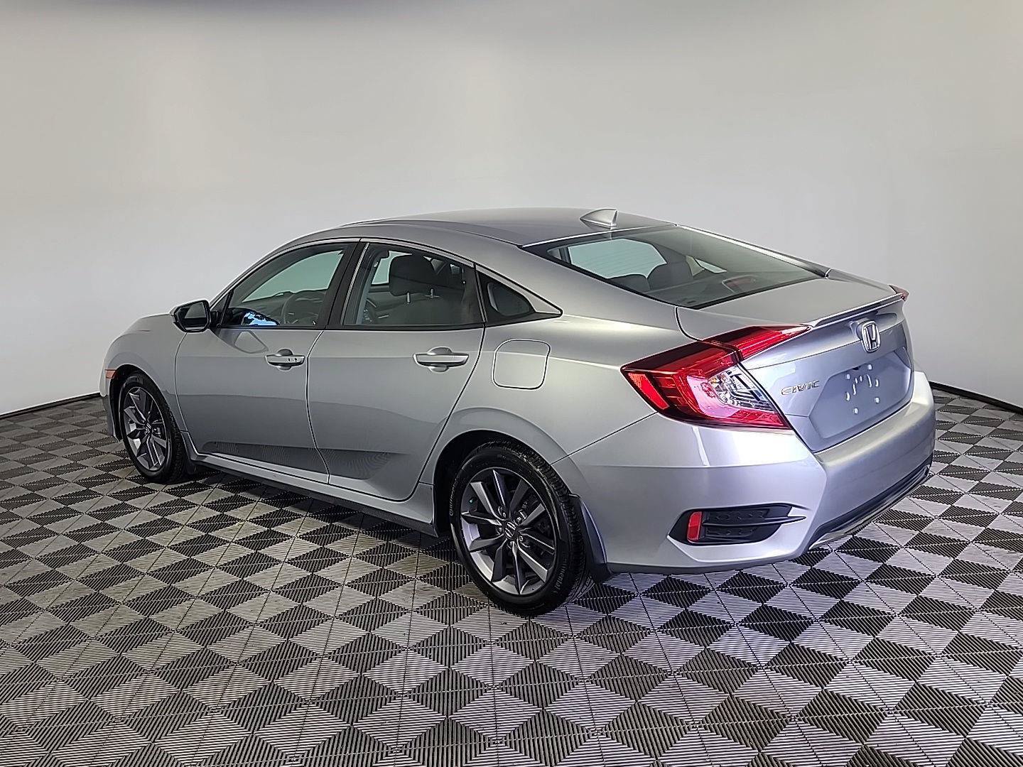 Certified 2020 Honda Civic EX image 9