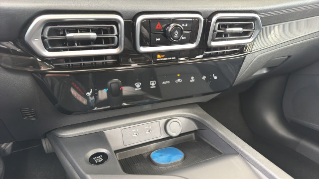 New 2027 Nissan Sentra SV w/ SV Convenience Package FWD image 29