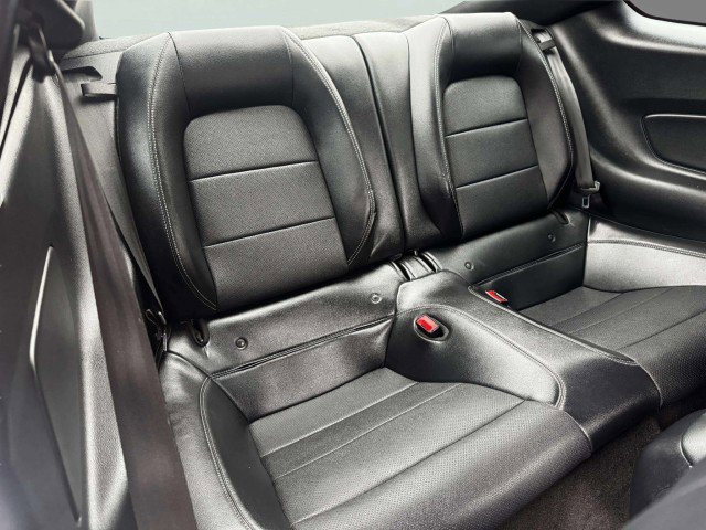 Used 2018 Ford Mustang Premium RWD image 57