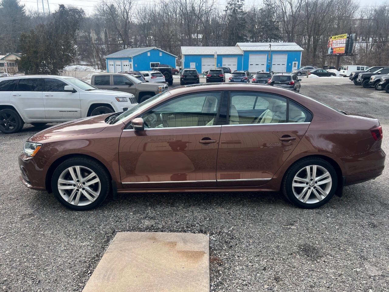 Used 2017 Volkswagen Jetta SEL image 5