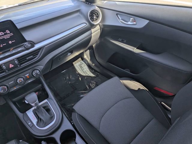 Used 2024 Kia Forte LXS w/ LXS Technology Package image 15