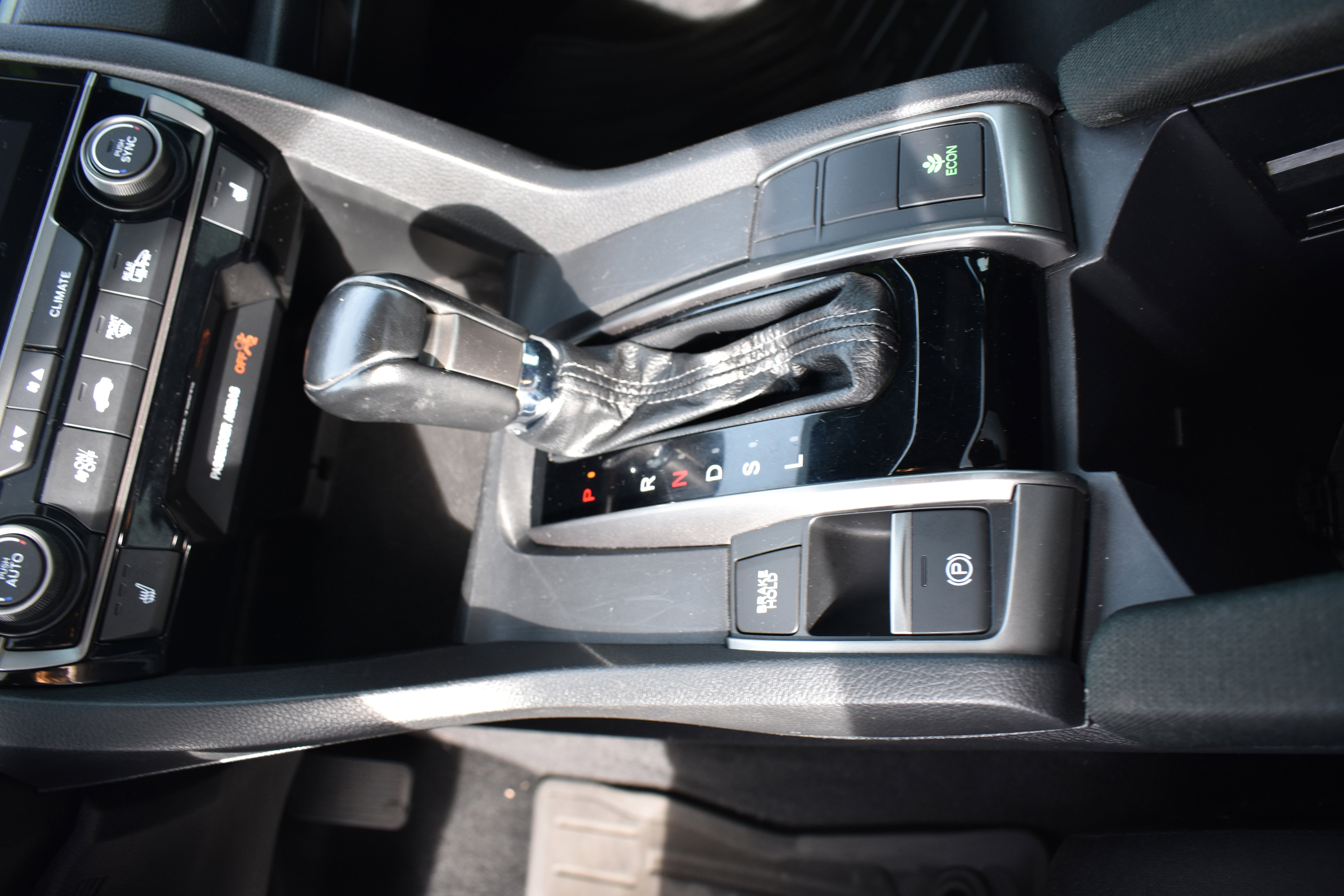 Used 2020 Honda Civic EX image 22