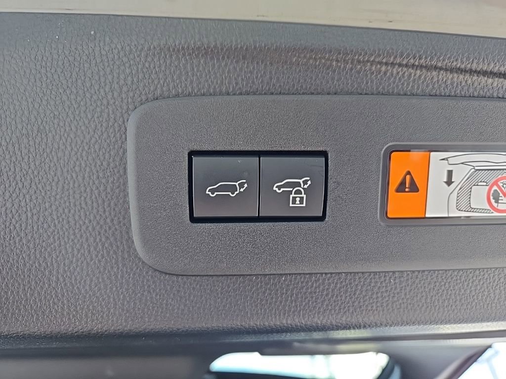 Used 2025 Lexus GX 550 w/ Accessory Package (2T) image 68