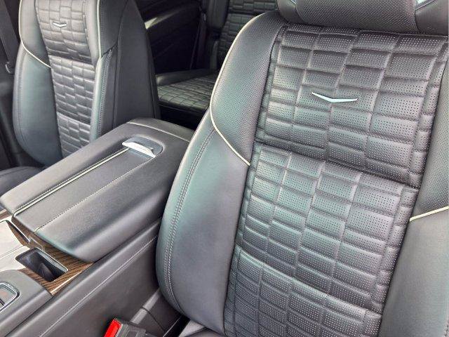 Certified 2023 Cadillac Escalade Sport Platinum w/ LPO, ONYX Package RWD image 15