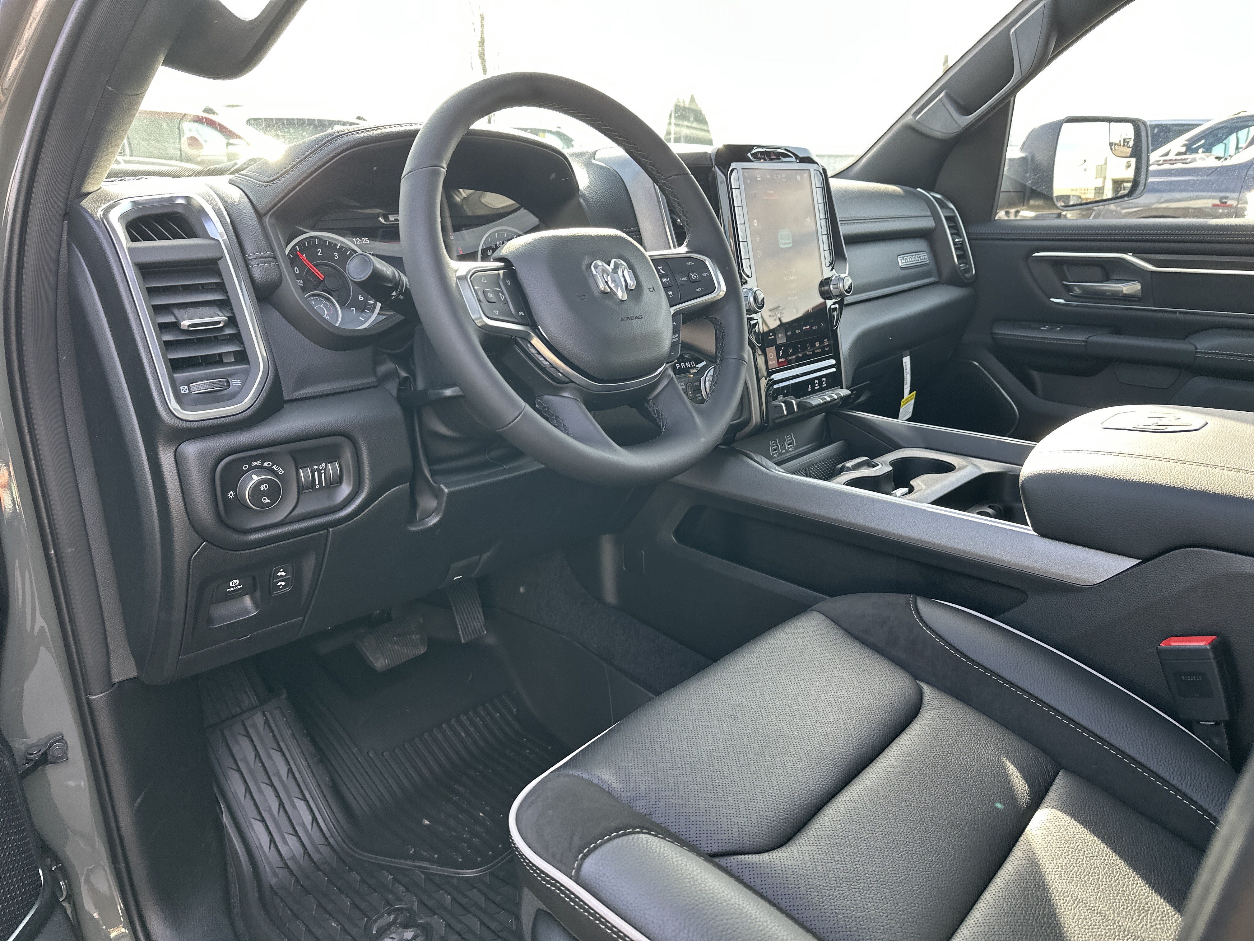 New 2026 RAM 1500 Laramie w/ Sport Appearance Package AWD/4WD image 9