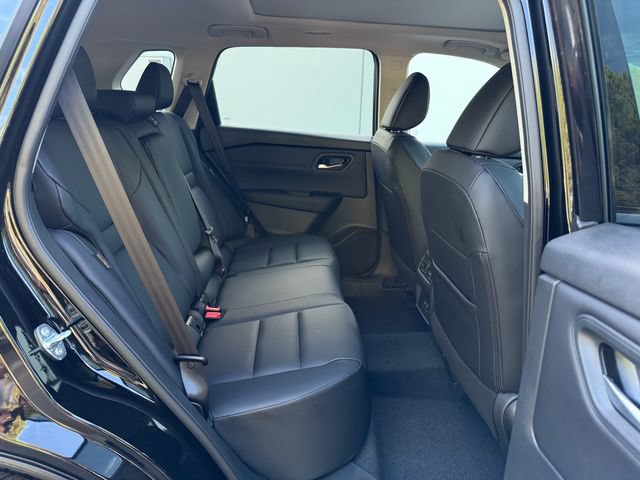 New 2026 Nissan Rogue Dark Armor AWD/4WD image 10
