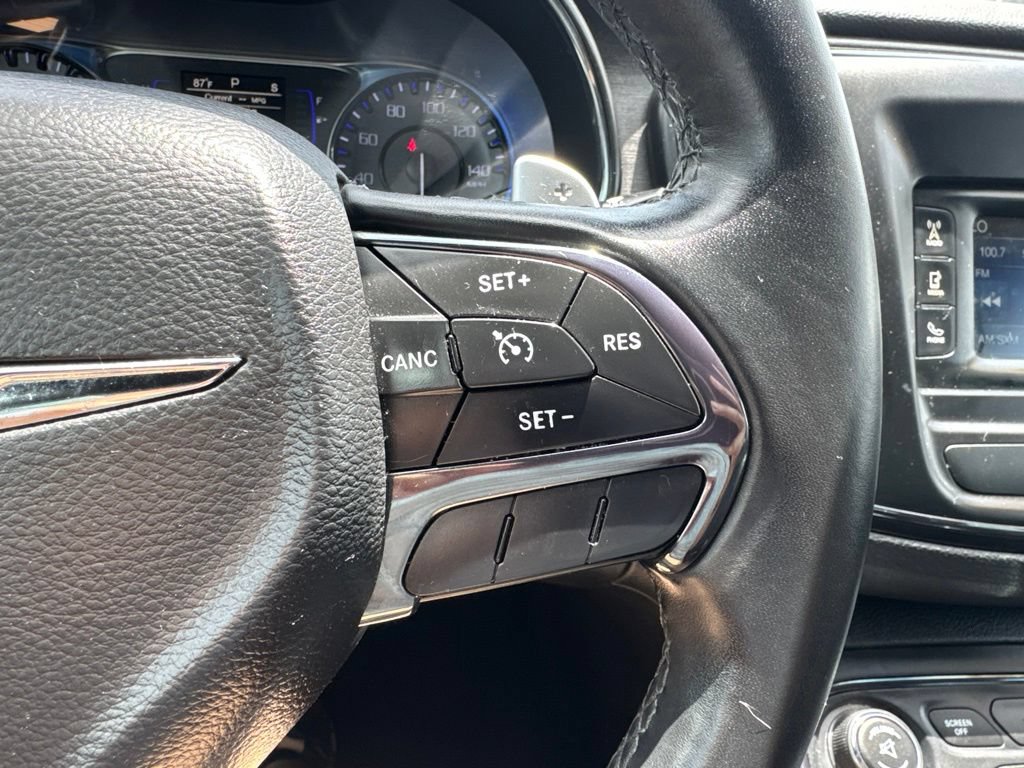 Used 2016 Chrysler 200 S w/ Comfort Group FWD image 6