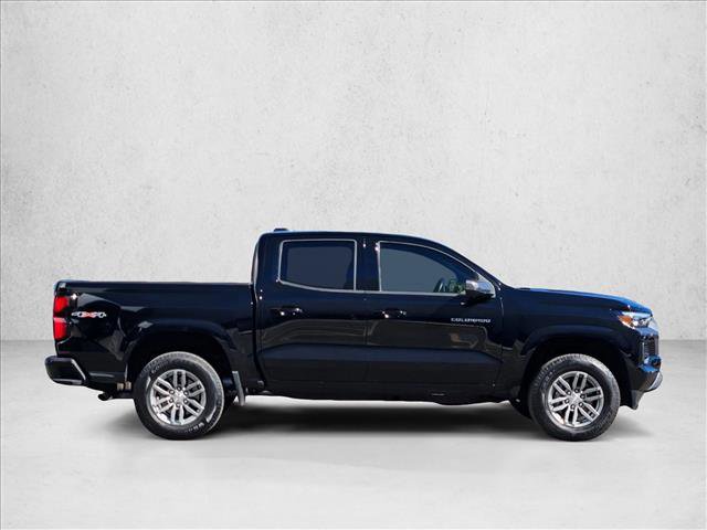 Used 2025 Chevrolet Colorado W/T w/ Advanced Trailering Package image 4