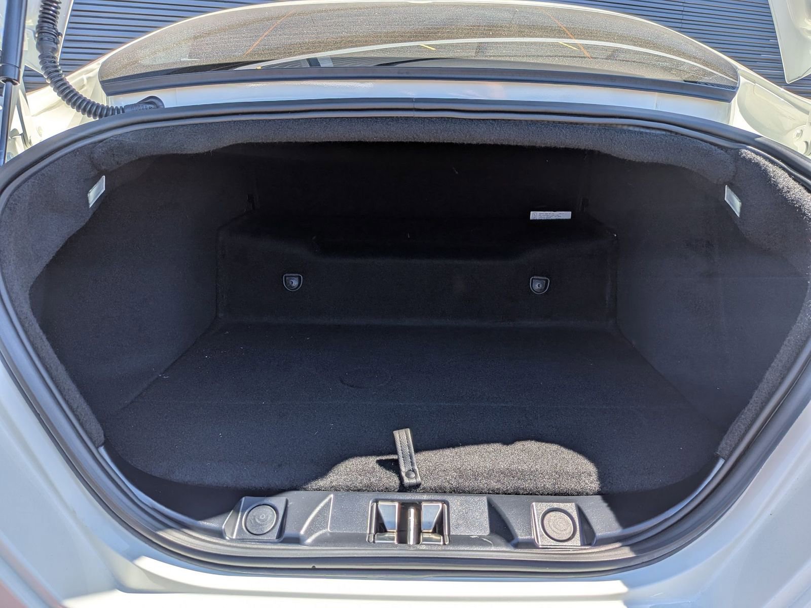 Used 2024 Ferrari Roma image 16