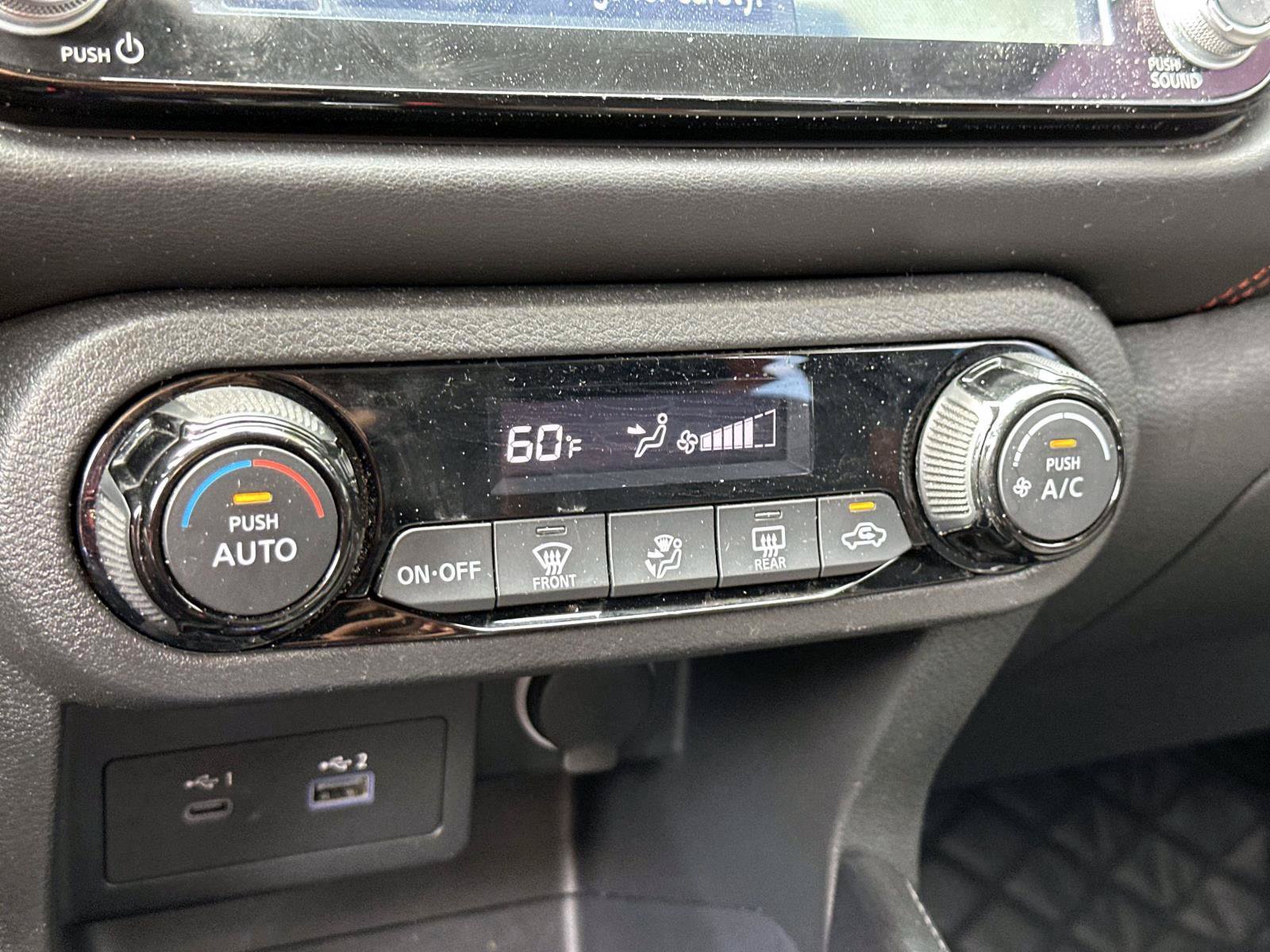 Certified 2021 Nissan Kicks SR FWD image 19