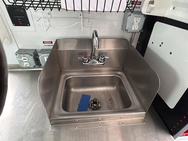 Used 2019 RAM ProMaster 3500 w/ Interior Convenience Group image 25