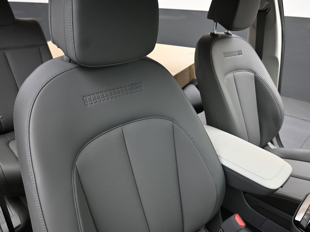 New 2025 Hyundai Ioniq 5 SEL image 14