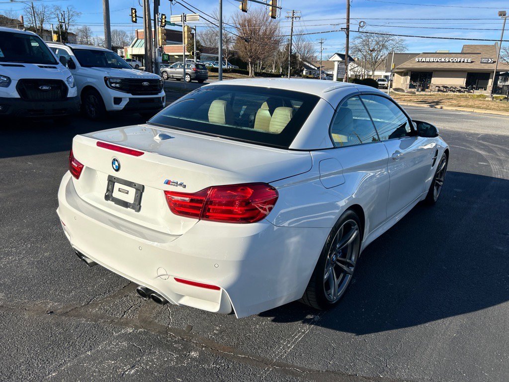 Used 2016 BMW M4 Convertible image 13
