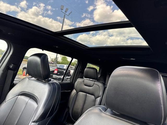 Used 2024 Jeep Grand Cherokee L Limited w/ Luxury Tech Group II AWD/4WD image 40