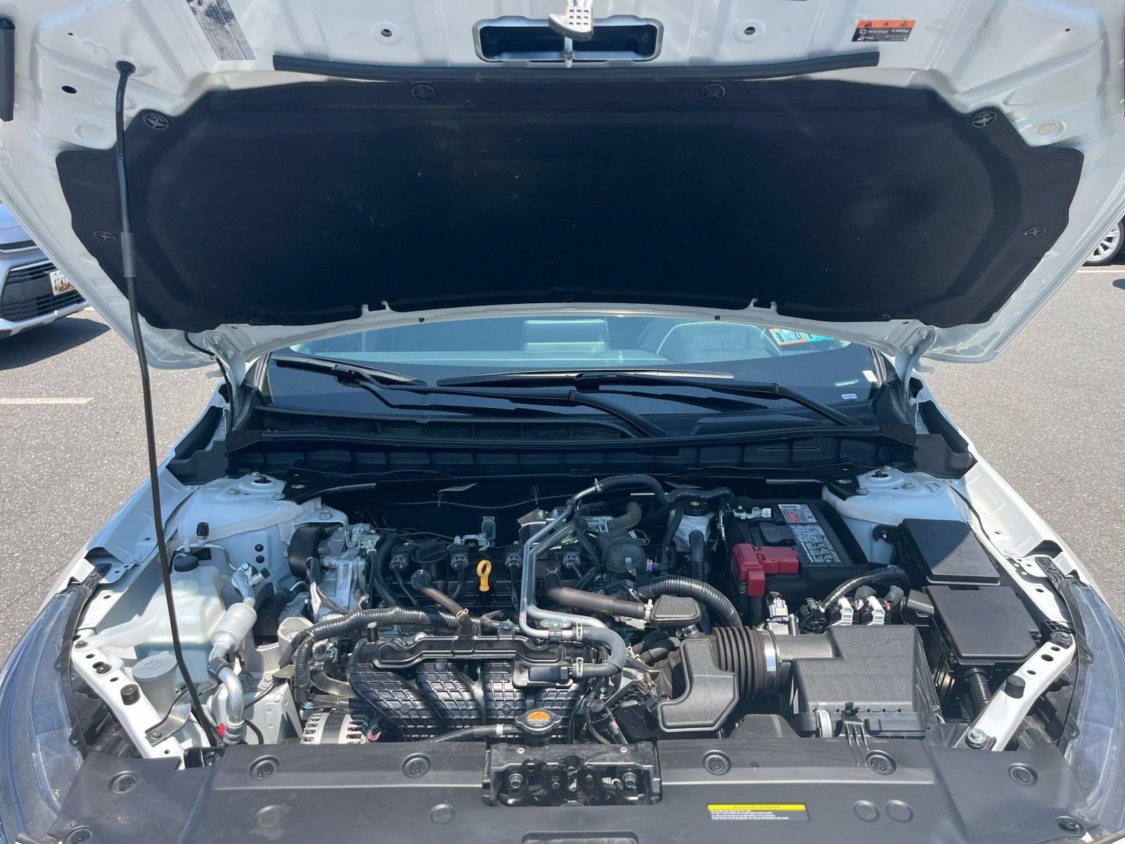 Used 2025 Nissan Altima 2.5 SV FWD image 32