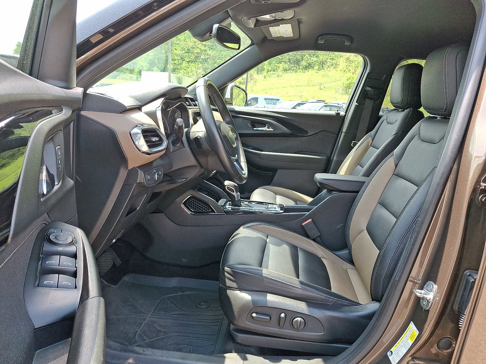 Used 2021 Chevrolet TrailBlazer ACTIV w/ Technology Package AWD/4WD image 13
