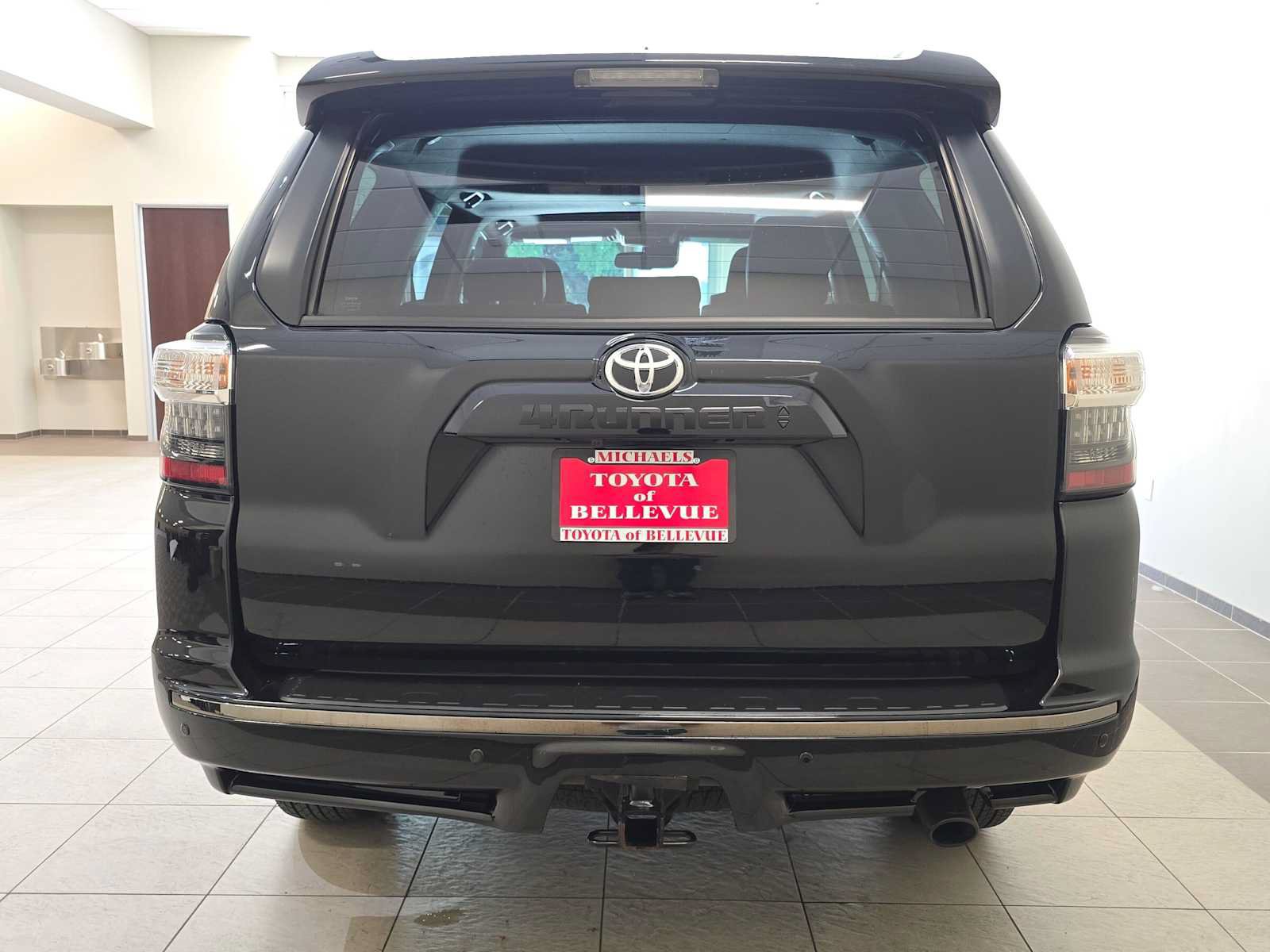 Certified 2021 Toyota 4Runner Nightshade AWD/4WD image 5