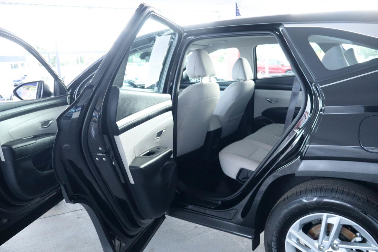 Used 2026 Hyundai Tucson SE FWD image 30