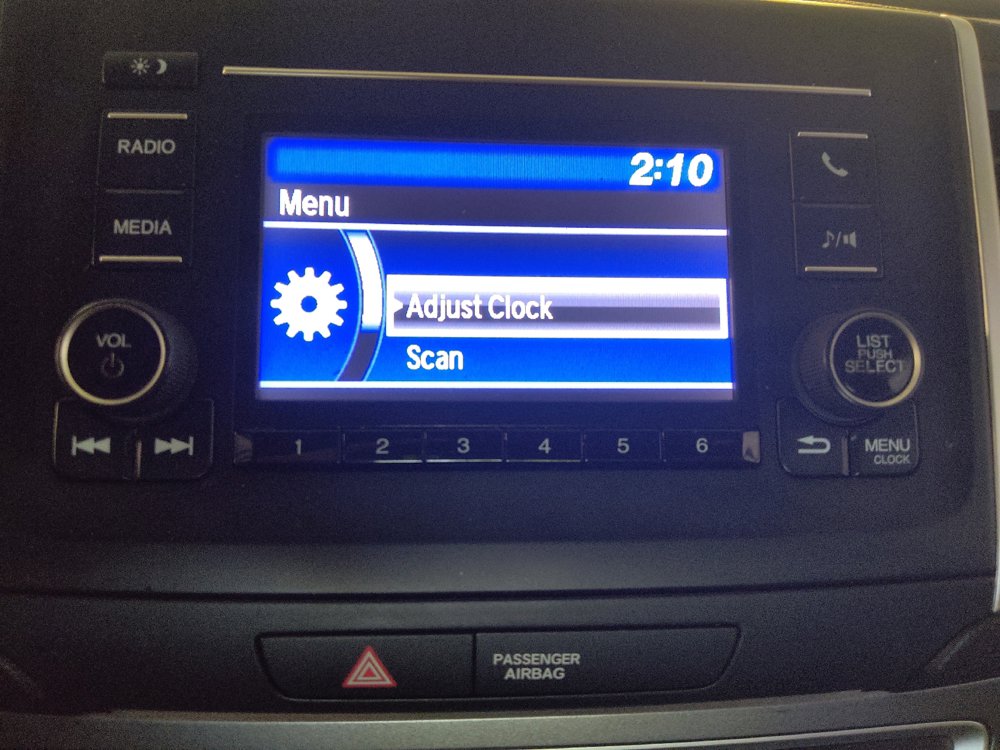 Used 2018 Honda Pilot LX image 25