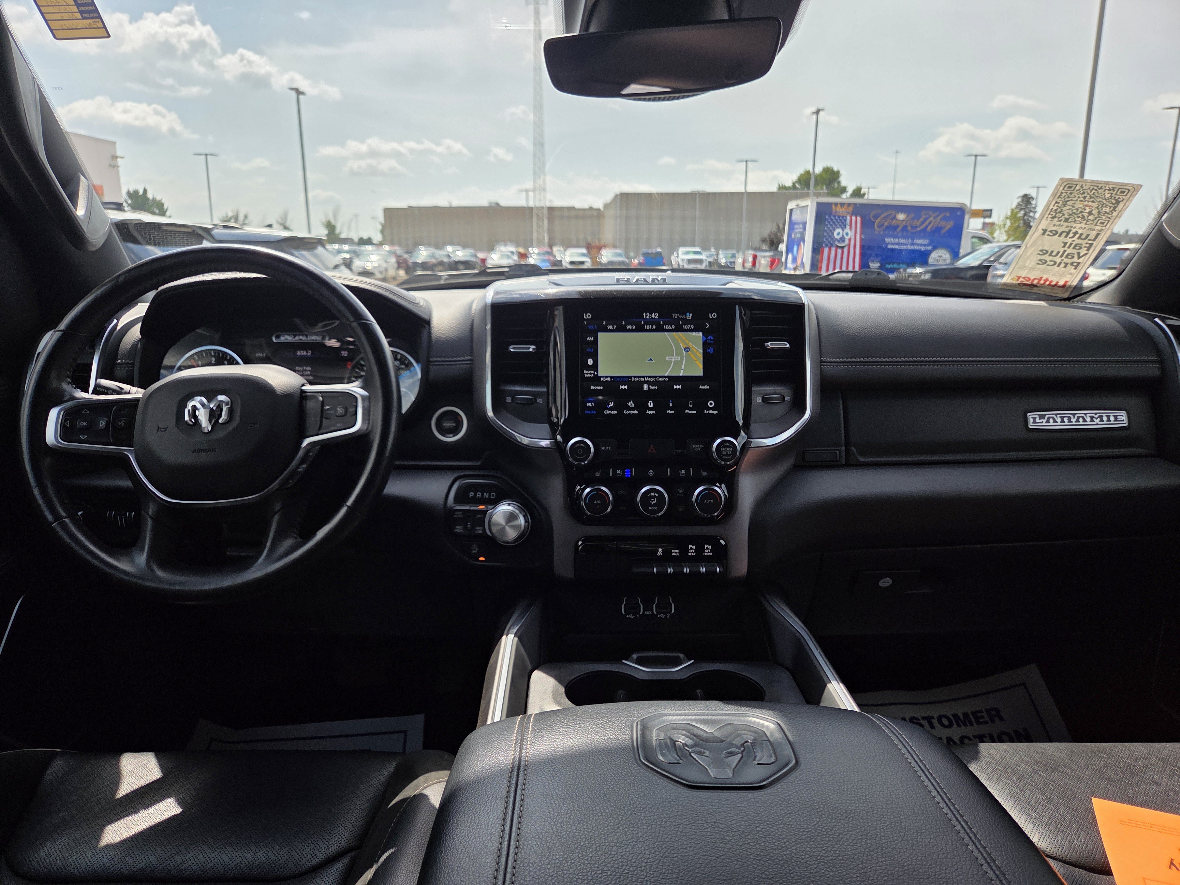 Used 2021 RAM 1500 Laramie w/ Sport Appearance Package AWD/4WD image 13