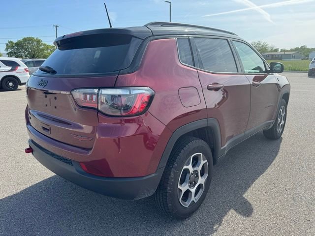 Used 2022 Jeep Compass Trailhawk w/ Trailhawk Convenience Group AWD/4WD image 5