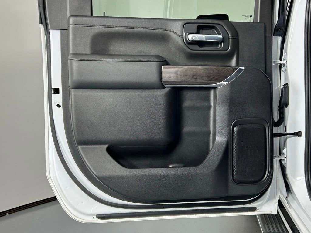 Used 2023 Chevrolet Silverado 2500 LTZ w/ LTZ Convenience Package image 16