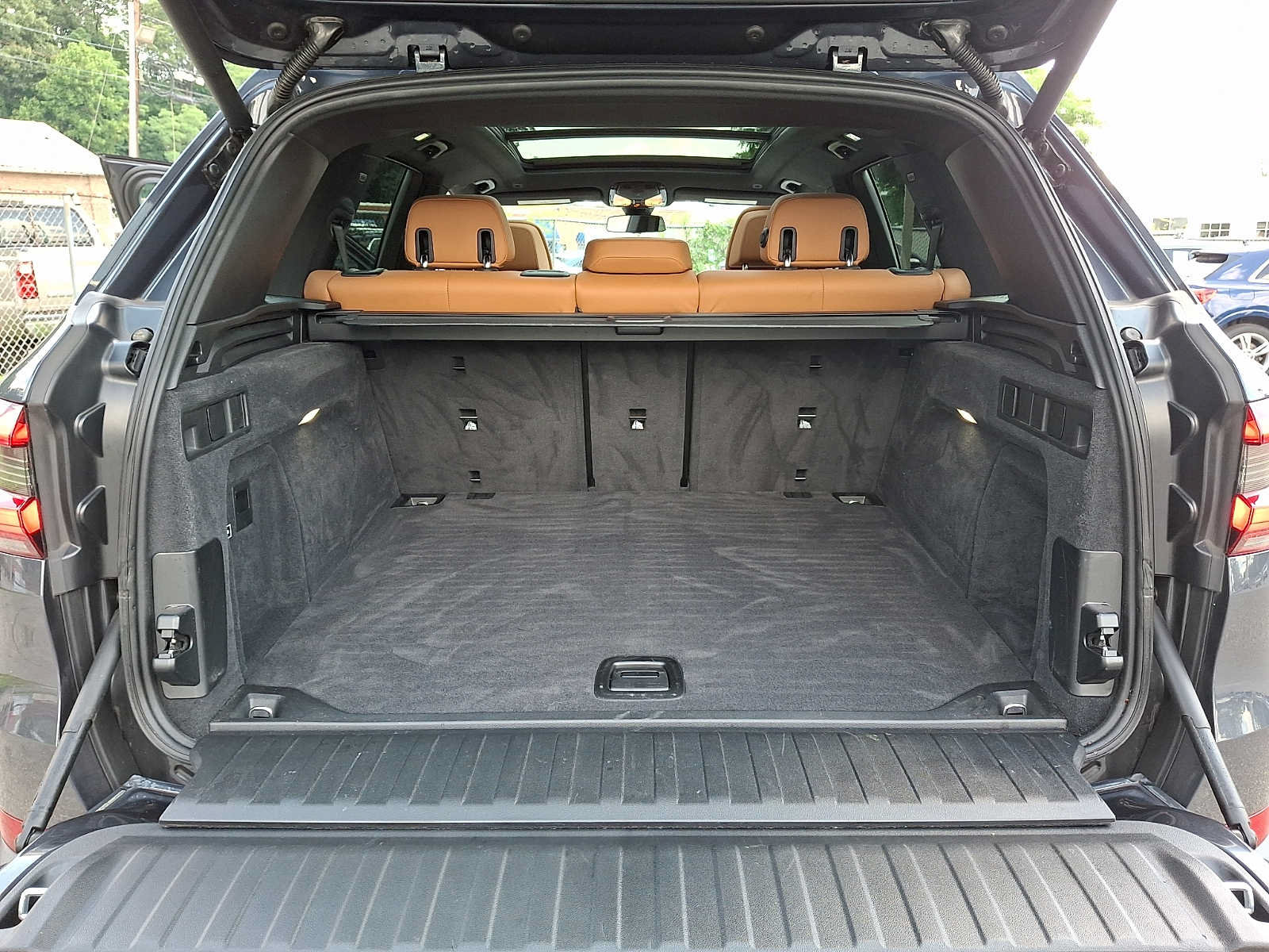 Used 2019 BMW X5 xDrive40i AWD/4WD image 27