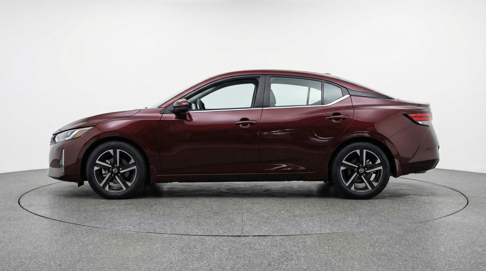 Used 2025 Nissan Sentra SV FWD image 5