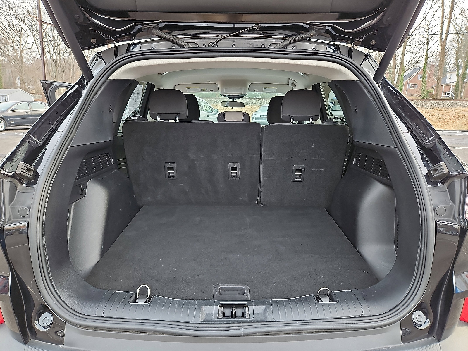 Used 2022 Ford Escape SE w/ Convenience Package image 28