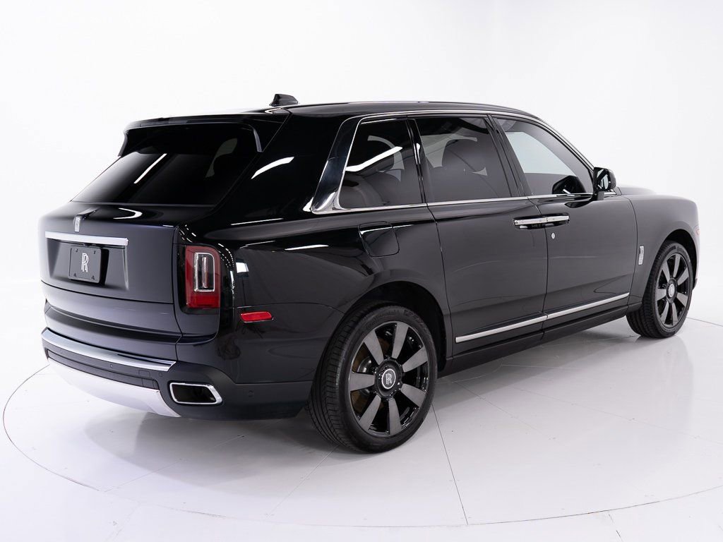 Certified 2024 Rolls-Royce Cullinan image 5