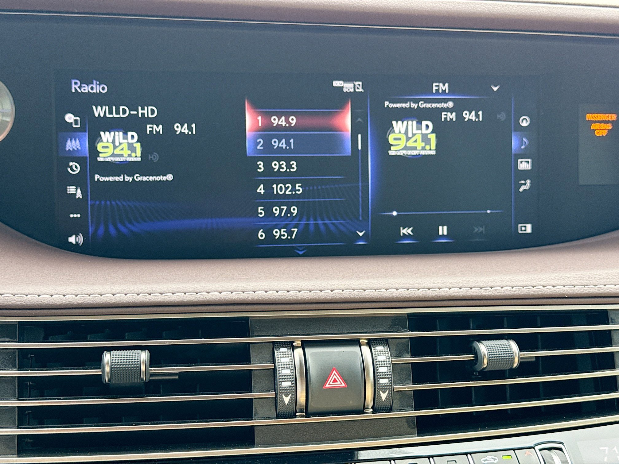 Used 2018 Lexus LS 500 w/ Luxury Package RWD image 31