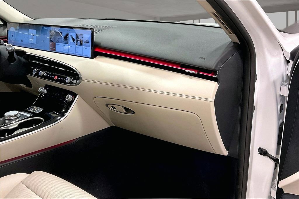 Used 2026 Genesis GV70 2.5T image 25